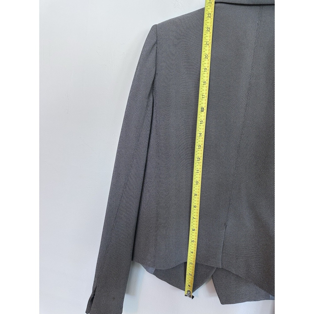 [FLAW] Armani Collezioni Womens Grey Blazer Size 44 / MEDIUM Structured Jacket - Picture 13 of 16